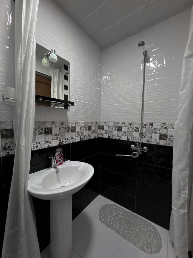 Barbara'S Eco-Cozy Guesthouse Местия Экстерьер фото